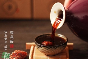 女兒紅可以加熱喝嗎？女兒紅用什么容器加熱最好
