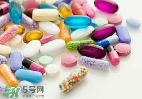 避孕藥一個(gè)月能吃幾次？避孕藥吃多了會(huì)怎么樣