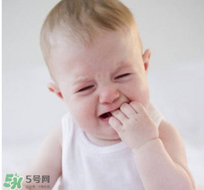 嬰兒吃藥可以混在奶粉里面吃嗎？嬰兒吃藥怎么吃？