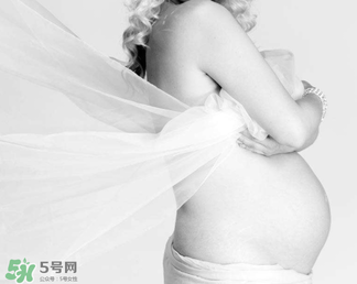 孕婦能用花露水嗎？花露水對孕婦有影響嗎？