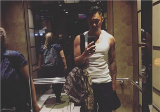 余文樂藍(lán)色運動鞋是什么牌子？余文樂ins同款球鞋品牌