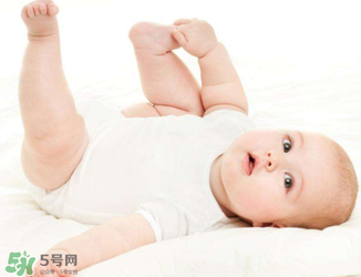 寶寶被蚊子咬后腫很大怎么辦？蚊子包消腫的方法