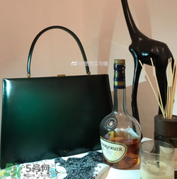 celine clasp多少錢？celine clasp專柜價格