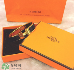 愛馬仕手鐲怎么打開？愛馬仕手鐲怎么帶？