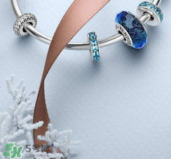 pandora繁星童話手鏈?zhǔn)鞘裁床馁|(zhì)？潘多拉繁星童話是銀的嗎？