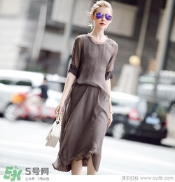 7月份穿什么衣服？七月份穿衣搭配