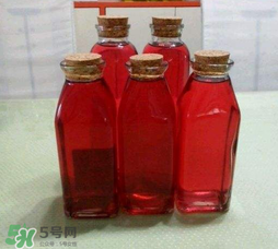 泡楊梅酒要放多少糖？泡楊梅酒放多少冰糖？