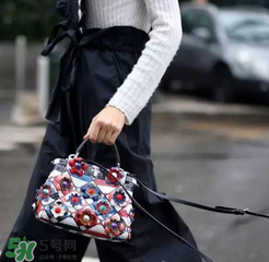 fendi peekaboo尺寸多大？芬迪peekaboo尺寸有哪幾種？