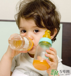 寶寶能喝酸梅湯嗎？酸梅湯寶寶能喝嗎？