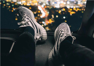 adidas yeezy 350 v2 boost zebra白斑馬什么時(shí)候重新發(fā)售？