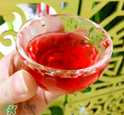 楊梅酒可以放蜂蜜嗎？蜂蜜楊梅酒怎么泡制？