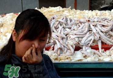 福爾馬林對(duì)人體有什么傷害？如何去除食物中的福爾馬林
