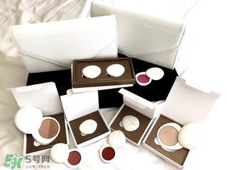 lilah.b是什么牌子？lilah.b鵝卵石是哪個(gè)國家什么檔次