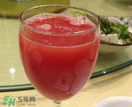 西瓜汁有沉淀還能喝嗎？西瓜汁怎么榨不會沉淀？