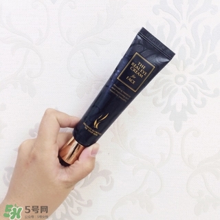 ahc眼霜怎么樣？ahc眼霜好用嗎
