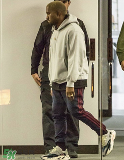 adidas yeezy runner什么時候發(fā)售？阿迪達斯yeezy runner發(fā)售時間