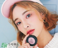 3concert eyes是什么牌子？3concert eyes是3ce嗎？