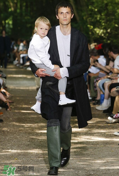 balenciaga巴黎世家2018春夏系列怎么樣_好看嗎_有哪些款式？