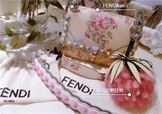 fendi小菠蘿毛球掛件多少錢？芬迪菠蘿毛球價(jià)格