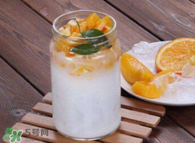 黃桃和酸奶能一起吃嗎？黃桃酸奶怎么做？