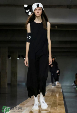 Y-32018春夏系列服裝怎么樣_好看嗎_款式有哪些？