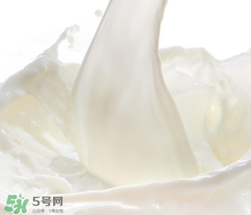 脫脂奶粉哪個(gè)牌子好？脫脂奶粉什么品牌的好？