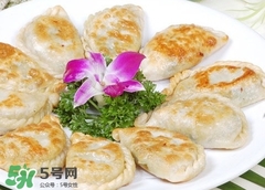 菜盒子的面怎么和？菜盒子是發(fā)面還是死面