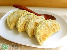 韭菜盒子為什么一烙就開口？韭菜盒子怎么烙軟