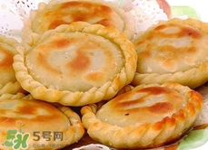 韭菜盒子為什么一烙就開口？韭菜盒子怎么烙軟