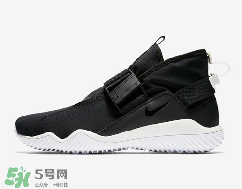nikelab acg 07 kmtr機(jī)能運(yùn)動(dòng)鞋黑白配色多少錢？