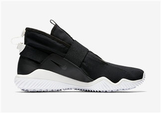 nikelab acg 07 kmtr機能運動鞋黑白配色多少錢？