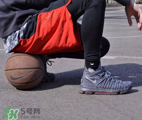 nike kd9 elite上腳怎么樣？耐克kd9 elite實(shí)戰(zhàn)測(cè)評(píng)