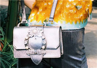 miumiu2017新款包包有哪幾個(gè)系列？miumiu新款包包介紹