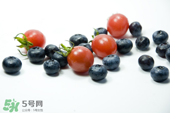 藍莓和番茄能一起吃嗎？藍莓和西紅柿能一起吃嗎？