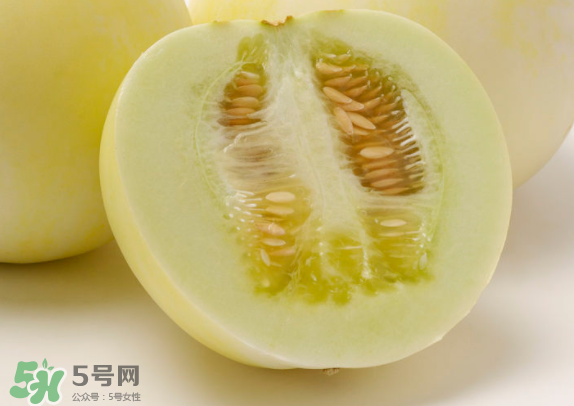 藍(lán)莓和香瓜能一起吃嗎？藍(lán)莓和香瓜能同時(shí)吃？