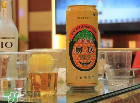 菠蘿啤是碳酸飲料嗎？菠蘿啤不能和什么一起吃？