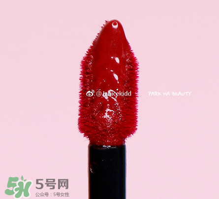ysl黑管唇釉413是什么顏色？ysl圣羅蘭黑管唇釉413試色