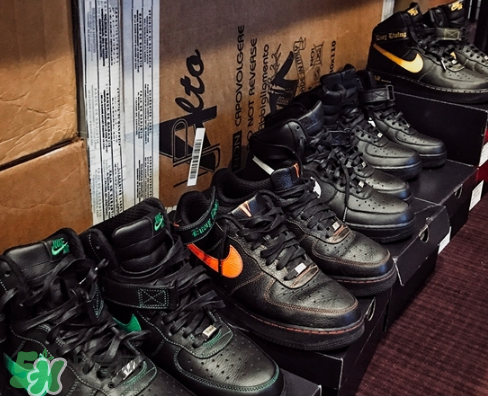 vlone與nike air force 1high聯(lián)名款運(yùn)動(dòng)鞋配色有哪幾種？