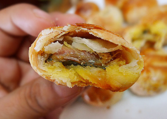 老婆餅怎么做好吃？最正宗的老婆餅是什么餡的