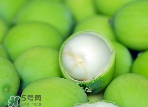 蓮蓬什么味道？蓮蓬好吃嗎？