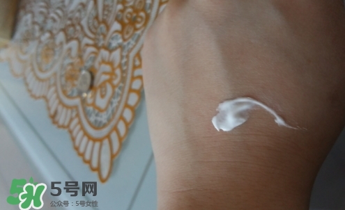 肌膚之食素顏霜怎么用？肌膚之食素顏霜使用方法