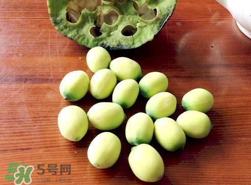 新鮮蓮蓬怎么吃？新鮮蓮蓬的吃法