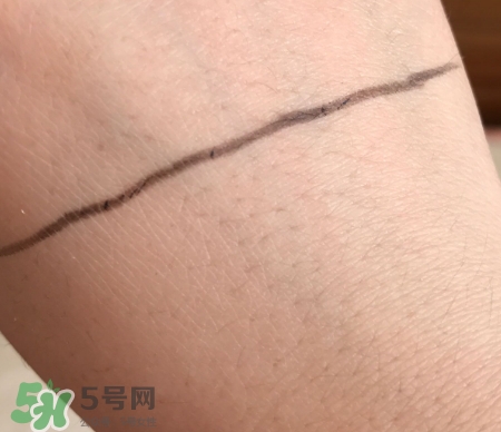 zeesea滾輪bb霜怎么用？zeesea滾輪bb霜使用方法