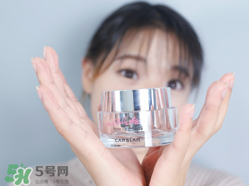 瑪麗黛佳和卡姿蘭素顏霜哪個好？有什么區(qū)別？