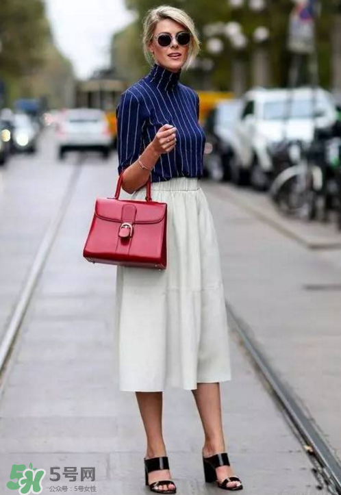delvaux brilliant多少錢？德爾沃brilliant包包專柜價格