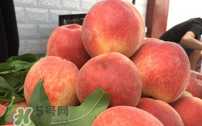 脆桃和軟桃哪個好吃？脆桃跟軟桃有什么區(qū)別？