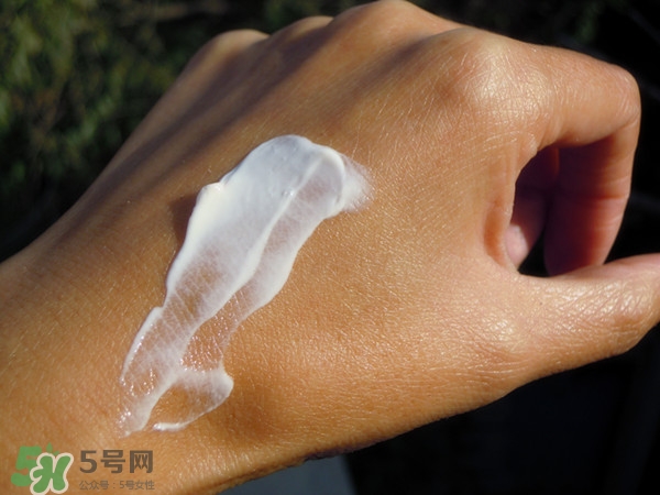 玉蘭油素顏霜怎么樣？玉蘭油素顏霜多少錢？