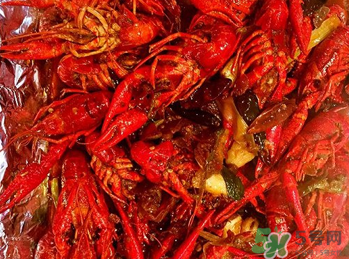 麻辣小龍蝦能隔夜吃嗎？麻辣小龍蝦隔夜能吃嗎？