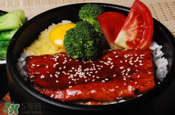 鰻魚(yú)飯三吃是什么？鰻魚(yú)飯吃法有講究嗎