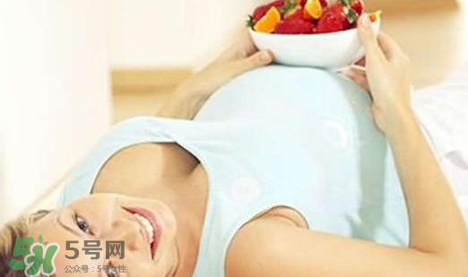 孕婦吃甜食寶寶會(huì)頭大嗎？孕期吃甜食寶寶會(huì)頭變大嗎？